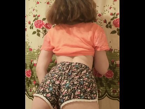 ❤️ Секси млада мадама сваля шортите си пред камерата. ️ Ебане видео в bg.sitevox.top ❌️❤